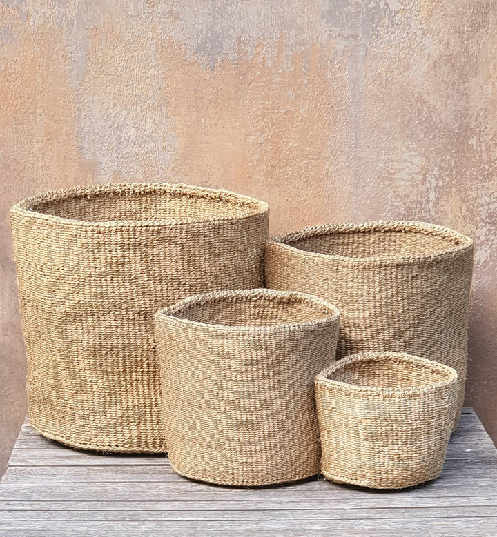 Buy farmhouse furniture Gunia Authentic Mediterranean Farmhouse Jute sisal basket / Storage basket / Planter basket - Modern Cottage Farmhouse Furniture